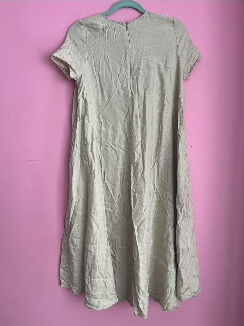 Banana Republic Cream Maxi Dress - Picture 3 of 6